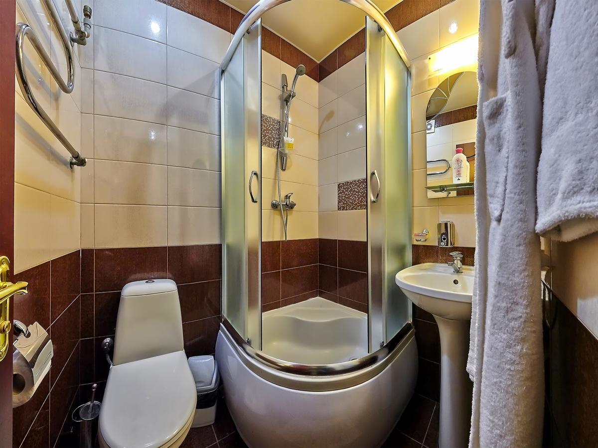 Sanatorium Elite Dnipro Hotel Truskavets Bagian luar foto